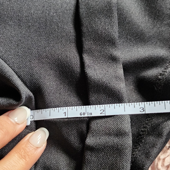 Black tailored trouser shorts - Picture 15 of 16